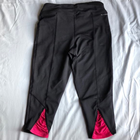 Reebok Playdry Capri Pants - Picture 3 of 4